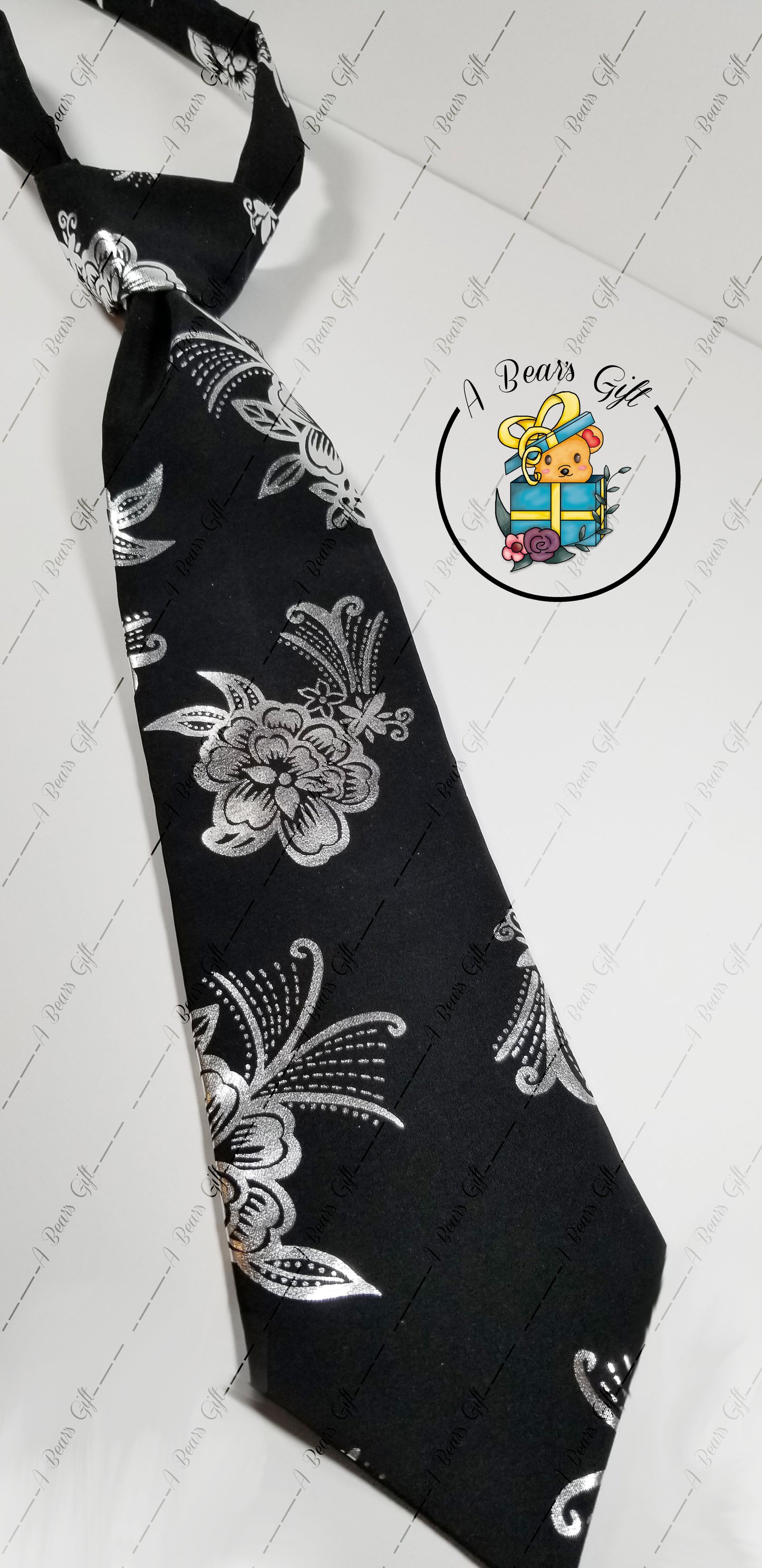 [CLEARANCE] Men Black Tie with Sliver Flower